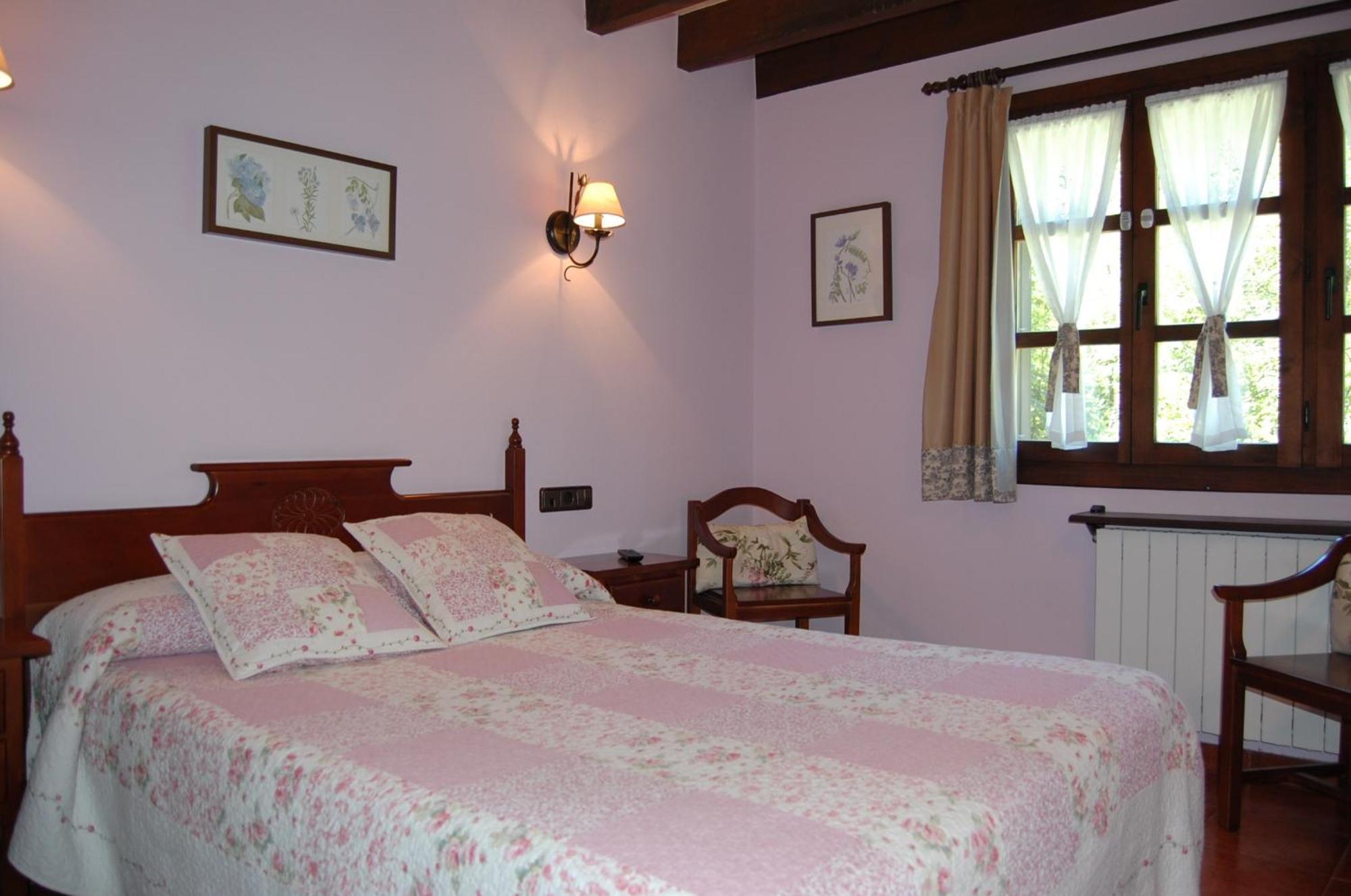 Casa Aspron Pension Covadonga Buitenkant foto