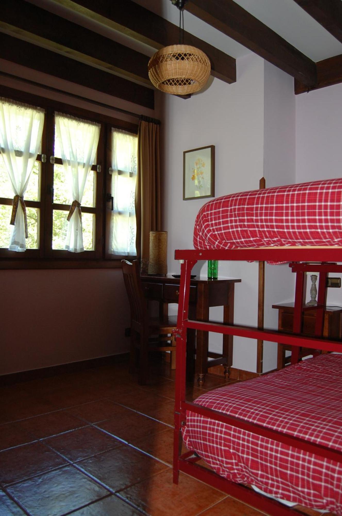 Casa Aspron Pension Covadonga Buitenkant foto