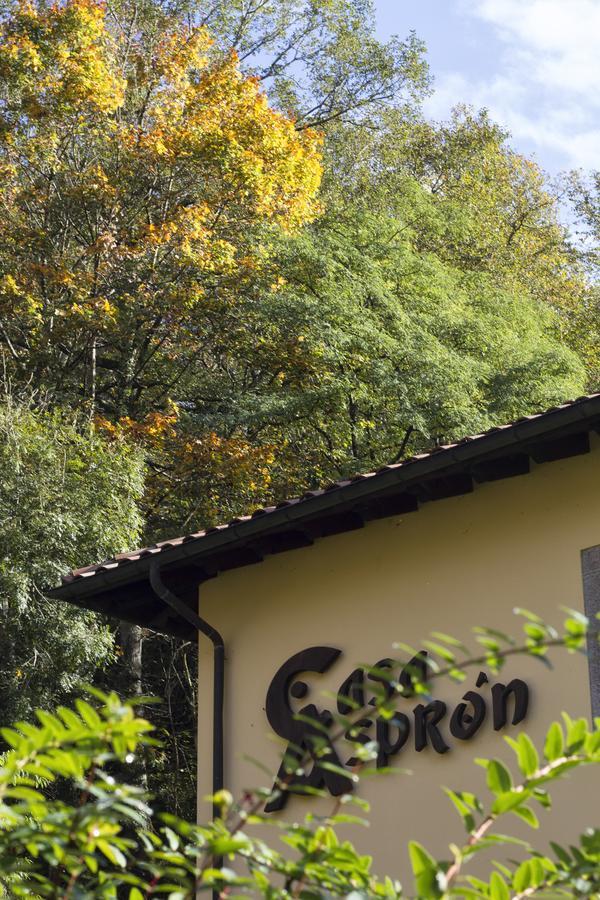 Casa Aspron Pension Covadonga Buitenkant foto